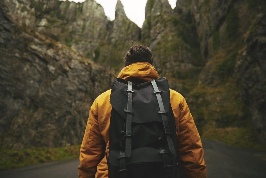 Trekking, una dintre cele mai răspândite forme de alpinism pasiune pentru aventură