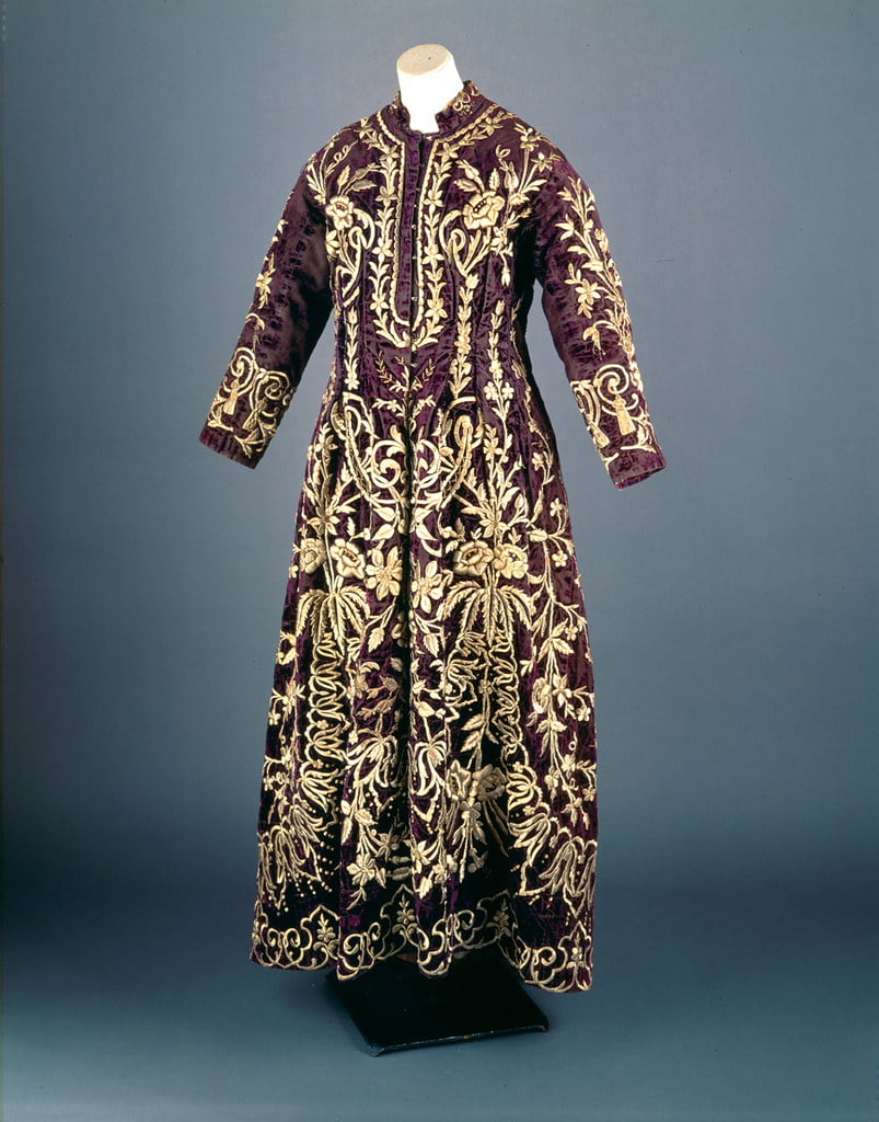 rochie de mireasa medievala
