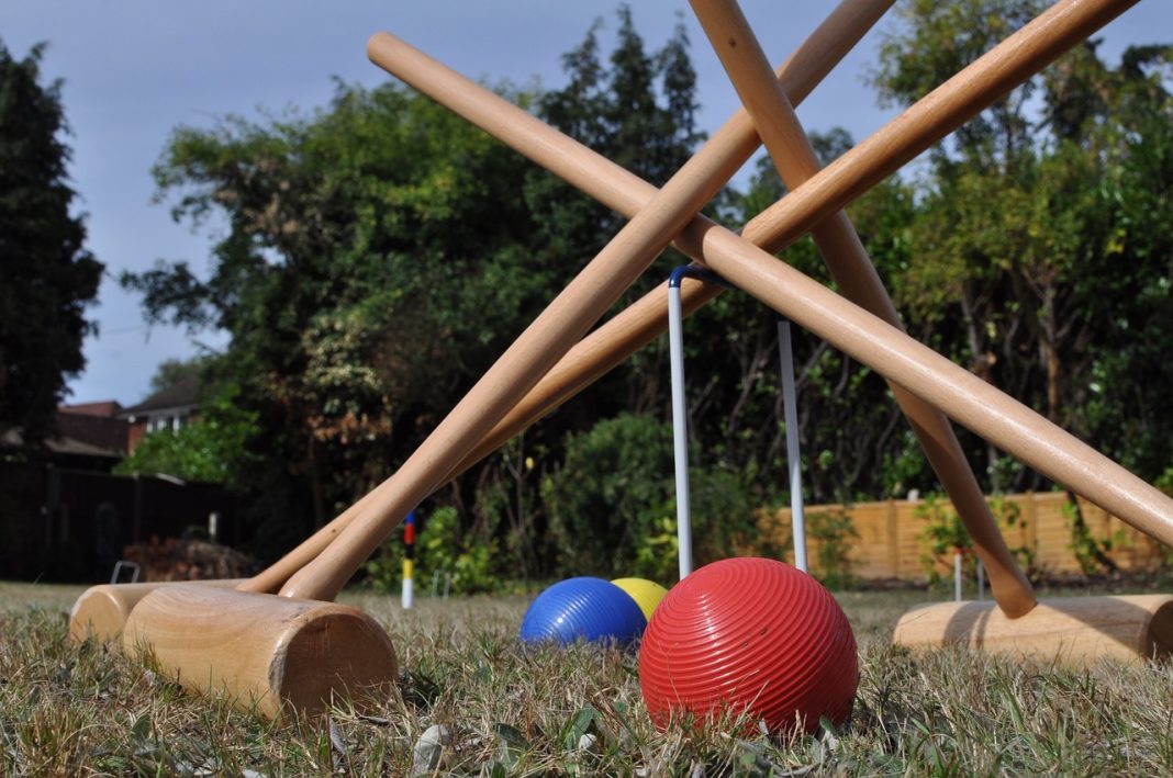 Croquet – un joc și sport distractiv cu reguli simple de urmat